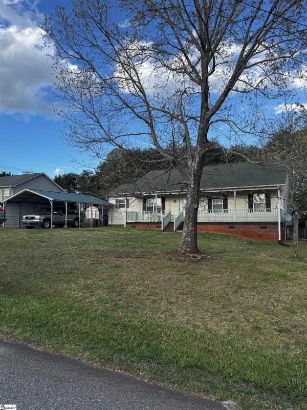 Property image 2 at 158 Beverly Circle, Liberty, SC 29657