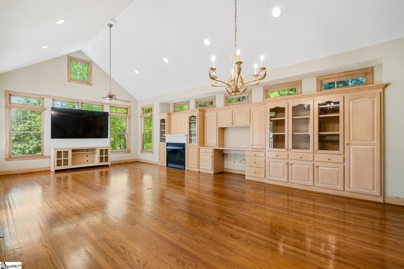 Property image 3 at 222 Sheffield Road, Greer, SC 29651