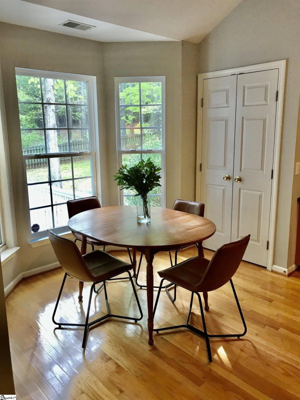 Property image 4 at 135 Carsons Pond Drive, Simpsonville, SC 29681