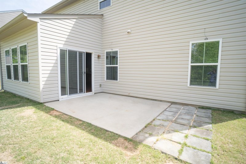 Property image 4 at 27 Blue Slate Court, Greenville, SC 29607-5077