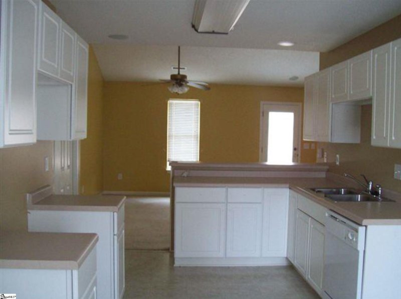 Property image 3 at 124 Forrester Drive, Liberty, SC 29657