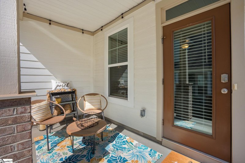 Property image 5 at 534 Twin Lake Road, Greenville, SC 29609