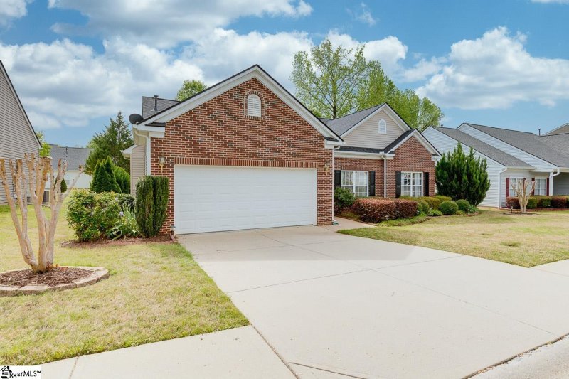 Property image 2 at 403 Blue Sage Place, Simpsonville, SC 29681