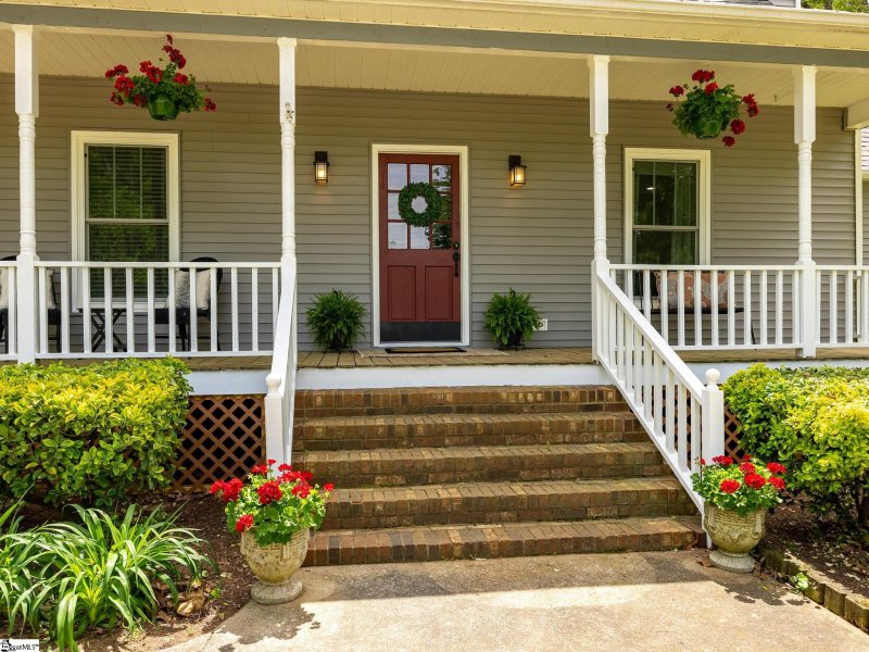 Property image 2 at 504 Cambridge Drive, Spartanburg, SC 29301