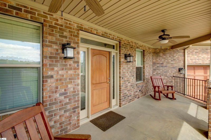 Property image 4 at 148 Century Court, Gray Court, SC 29645