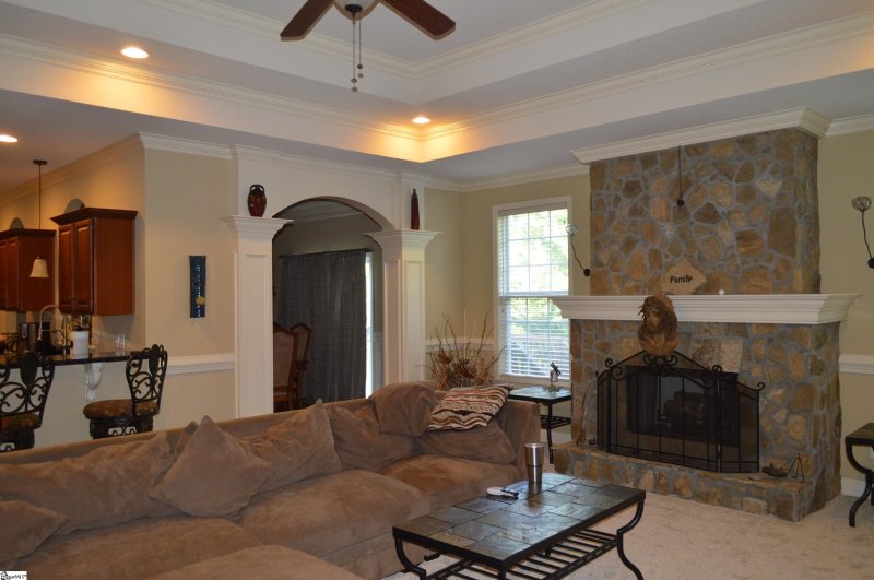 Property image 3 at 156 Bellamy Close, Greer, SC 29651