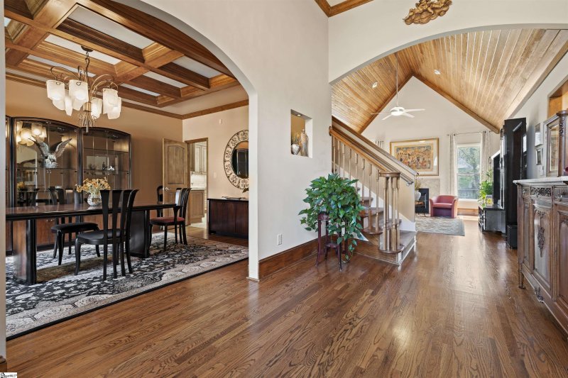 Property image 4 at 1 Old Tyler Court, Greenville, SC 29615