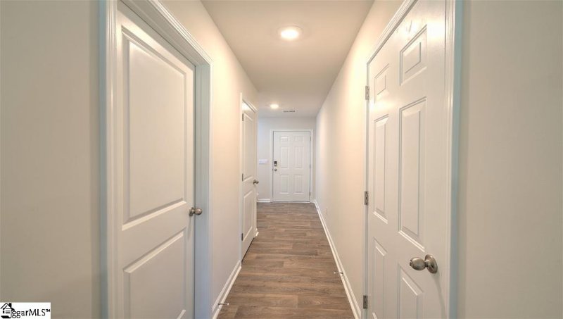Property image 4 at 308 Oakmont Valley Trail, Seneca, SC 29678