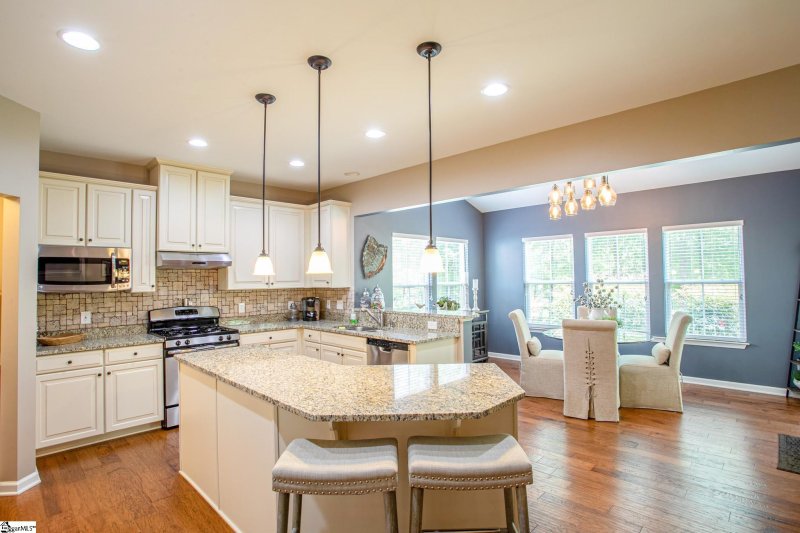 Property image 4 at 206 Shale Court, Greenville, SC 29607