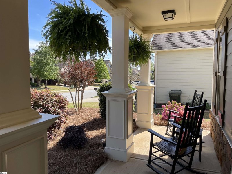 Property image 3 at 237 Raven Falls Lane, Simpsonville, SC 29681