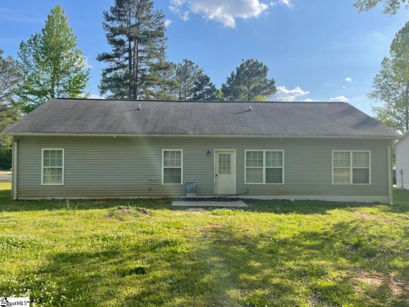 Property image 5 at 113 Stratford Place, Clinton, SC 29325