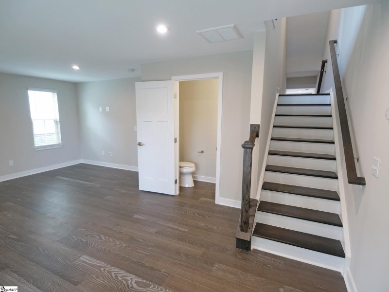 Property image 5 at 9 Eagle Wood Drive, Greenville, SC 29607