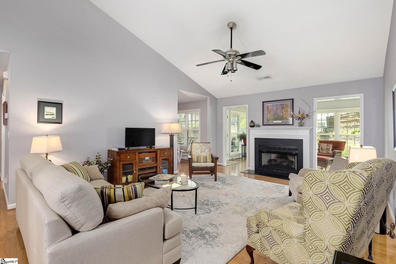 Property image 2 at 304 Lexington Place Way, Greenville, SC 29615