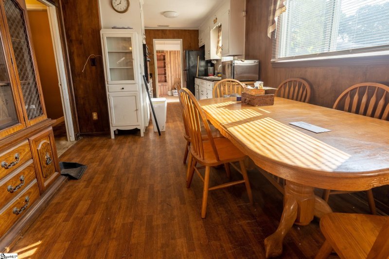 Property image 4 at 318 Skyline Road, Greer, SC 29651-6212