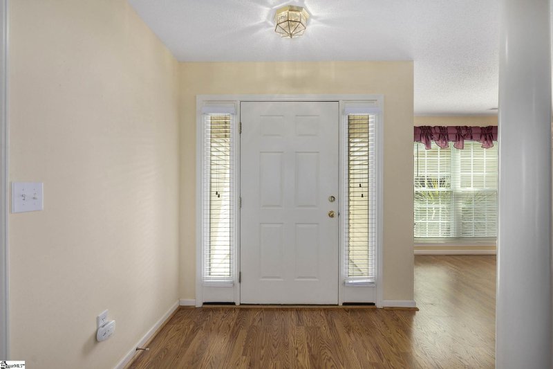 Property image 2 at 12 Kentucky Derby Court, Greenville, SC 29615