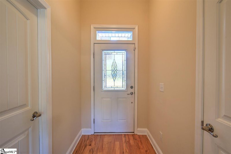 Property image 5 at 203 Reedy Springs Lane, Greenville, SC 29605