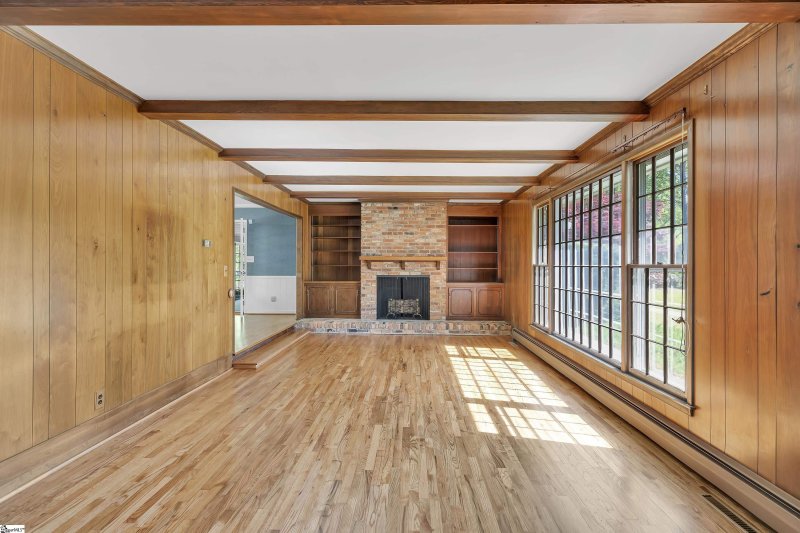 Property image 4 at 225 Terramont Drive, Greenville, SC 29615