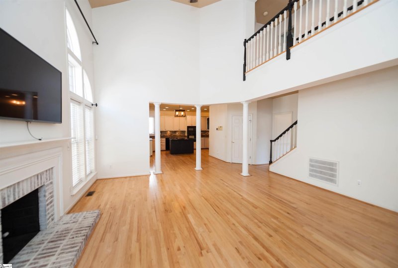 Property image 3 at 6 Big Oak Court, Simpsonville, SC 29681