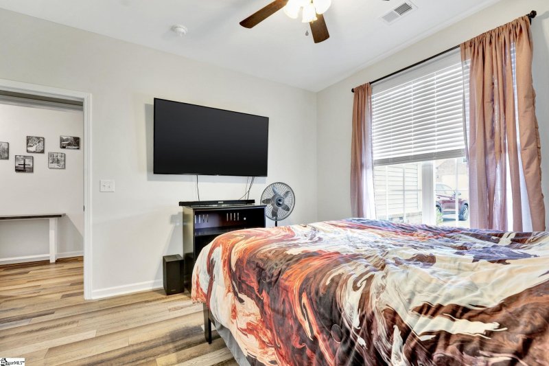 Property image 3 at 171 Crisp Cameo Court, Greer, SC 29651