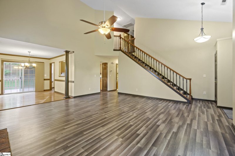 Property image 5 at 220 Windsong Drive, Greenville, SC 29615