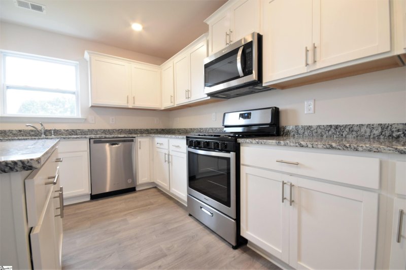 Property image 3 at 1017 Bridlebrook Trail, Greer, SC 29651