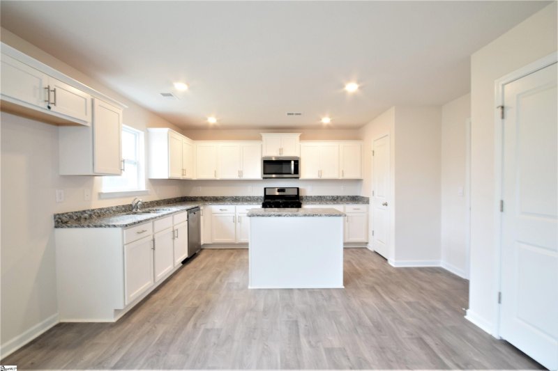 Property image 5 at 1017 Bridlebrook Trail, Greer, SC 29651