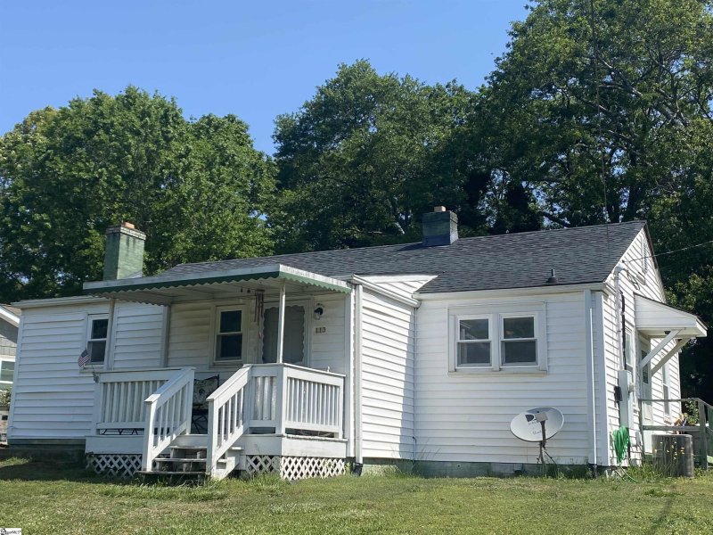 Property image 2 at 113 S Estate Drive, Greenville, SC 29605