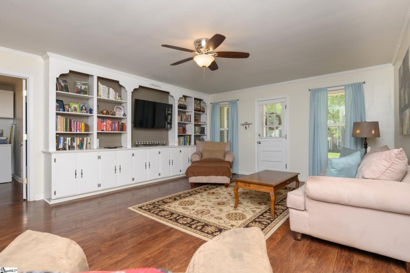 Property image 5 at 209 Stoney Creek Drive, Greenville, SC 29607