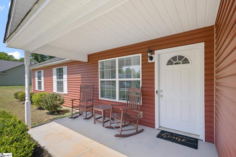 Property image 4 at 203 Amethyst Way, Laurens, SC 29360