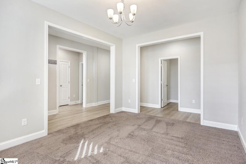 Property image 5 at 919 Berwick Drive, Simpsonville, SC 29681