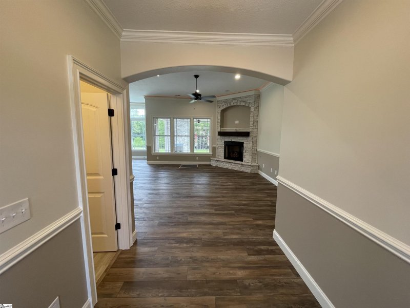 Property image 3 at 412 Drovers Court, Travelers Rest, SC 29690