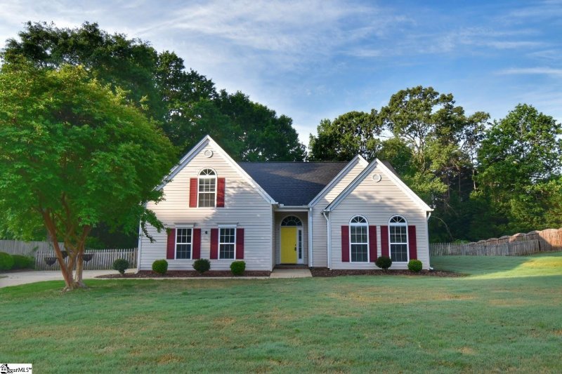 412 Ashley Oaks Drive