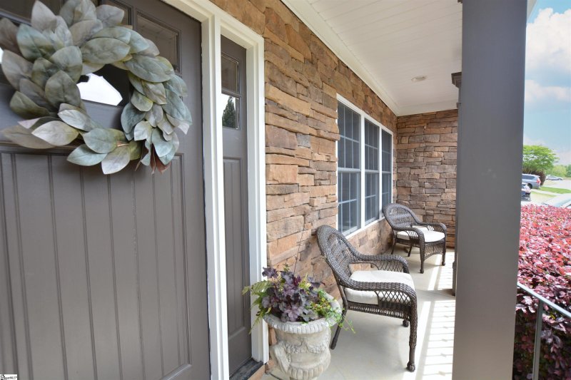 Property image 4 at 104 Kettle Oak Way, Simpsonville, SC 29680