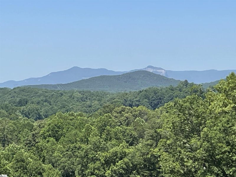 Property image 3 at 629 Bannock Court, Marietta, SC 29661