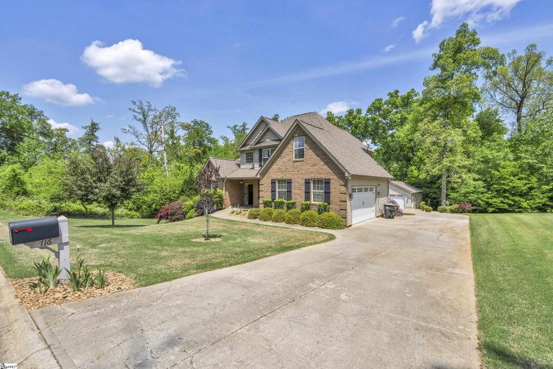 Property image 2 at 116 Karla Court, Fountain Inn, SC 29644