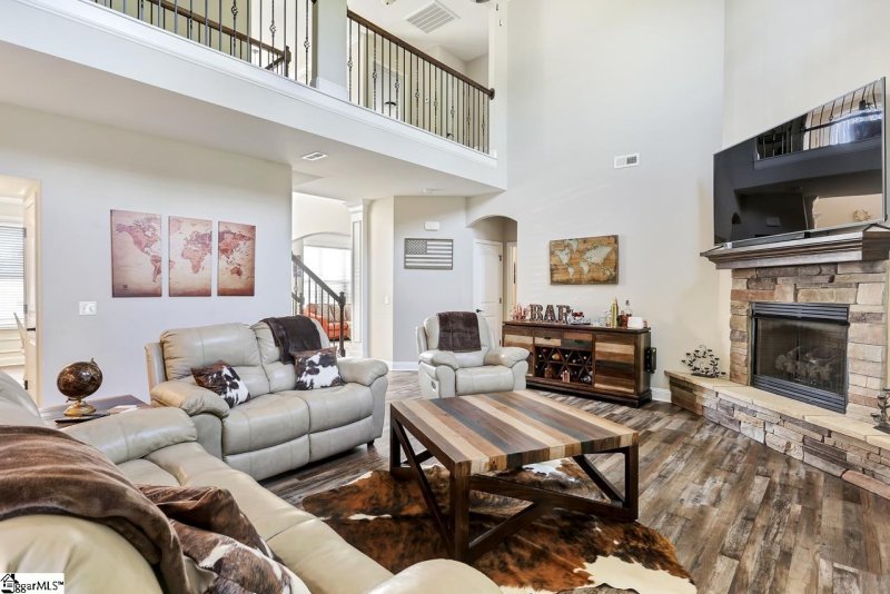 Property image 3 at 413 Golden Amber Lane, Greer, SC 29651