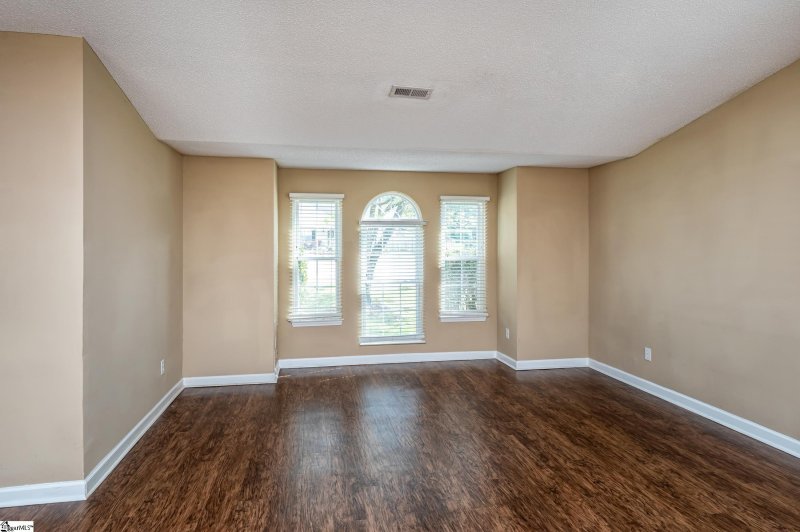 Property image 3 at 8 Stetson Court, Mauldin, SC 29662