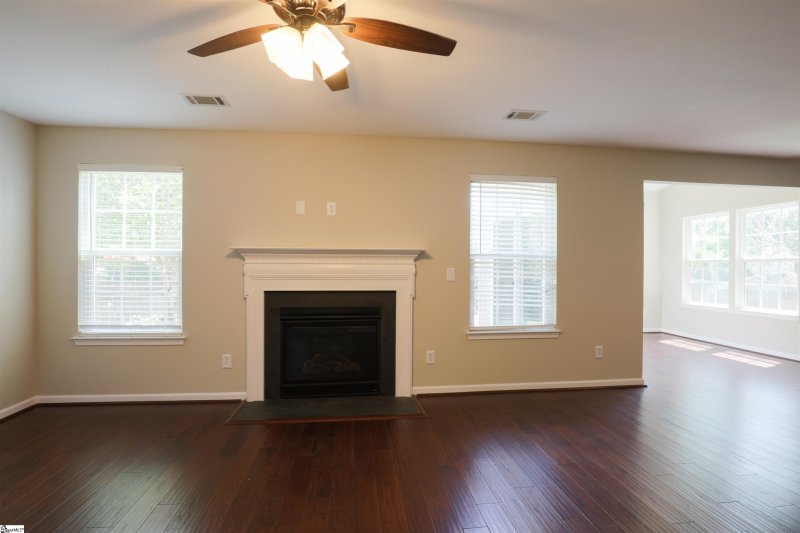 Property image 2 at 148 Dellwood Drive, Spartanburg, SC 29301