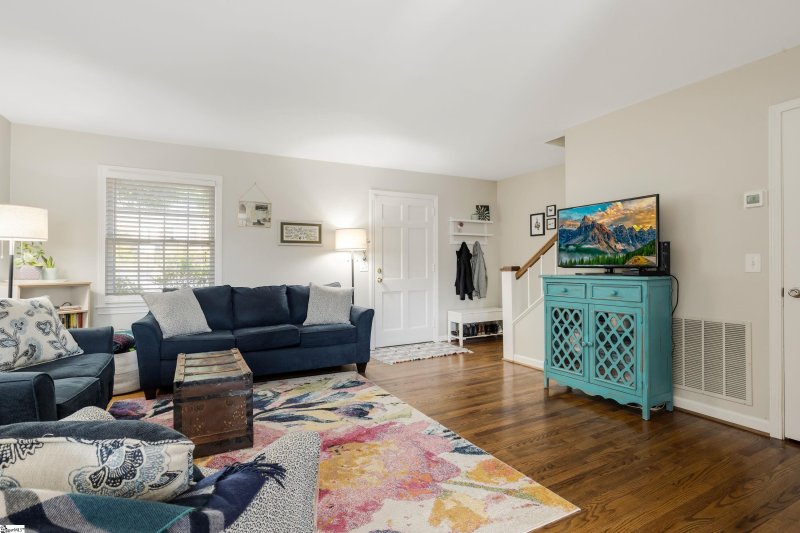 Property image 5 at 815 Edwards Road, Greenville, SC 29615