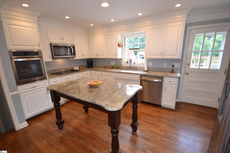 Property image 3 at 104 Lambourn Way, Greenville, SC 29615