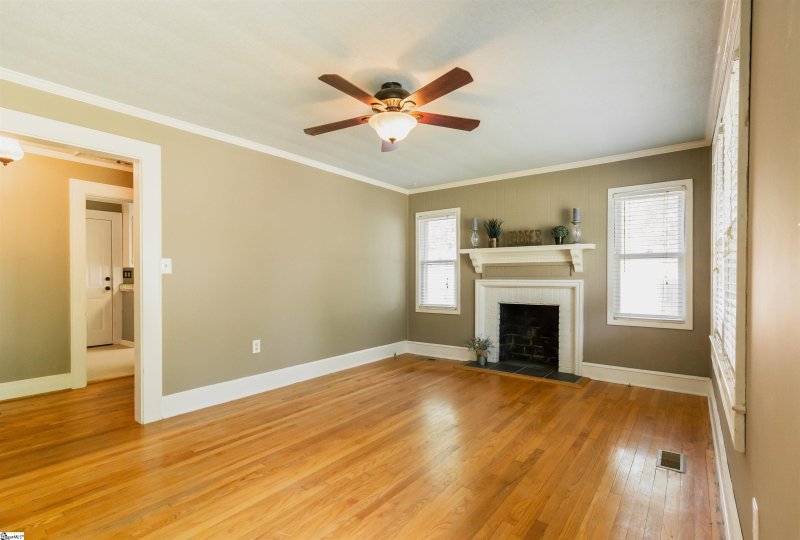 Property image 4 at 118 Bleckley Avenue, Greenville, SC 29607