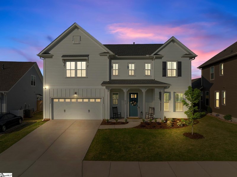 Property image 2 at 913 Berwick Drive, Simpsonville, SC 29681
