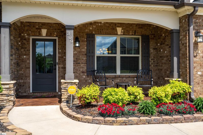 Property image 5 at 309 Delbourne Lane, Greer, SC 29651
