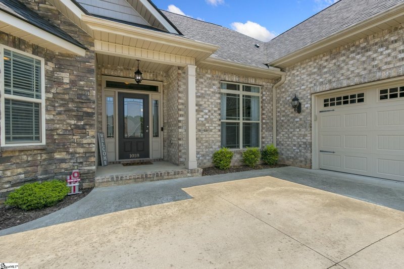 Property image 4 at 1018 Tuscany Drive, Anderson, SC 29621-4310