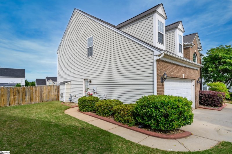 Property image 3 at 724 Gloria Court, Boiling Springs, SC 29316