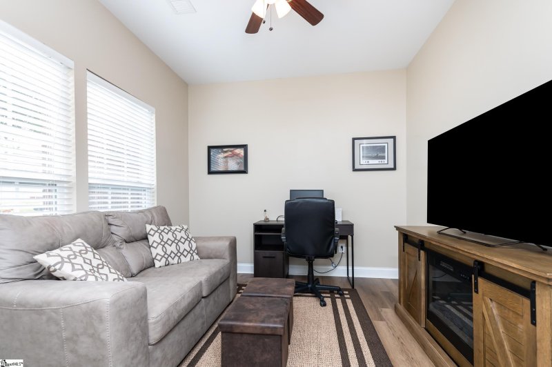 Property image 4 at 724 Gloria Court, Boiling Springs, SC 29316