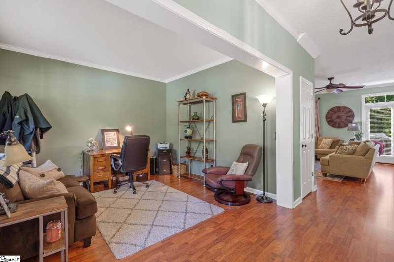 Property image 3 at 108 Pleasant Woods Drive, Piedmont, SC 29673