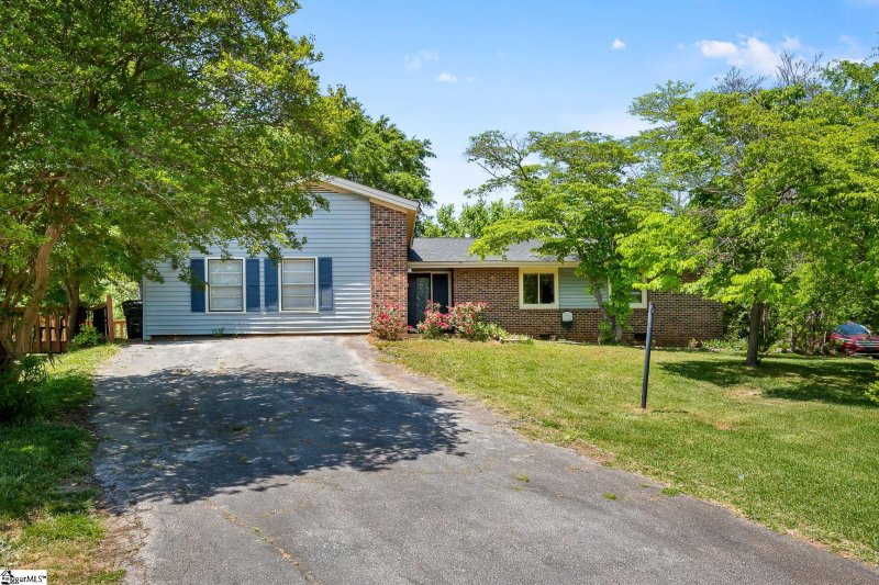 1015 Sundown Circle