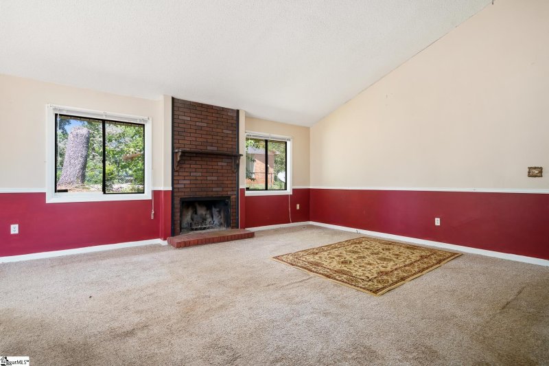 Property image 4 at 1015 Sundown Circle, Taylors, SC 29687