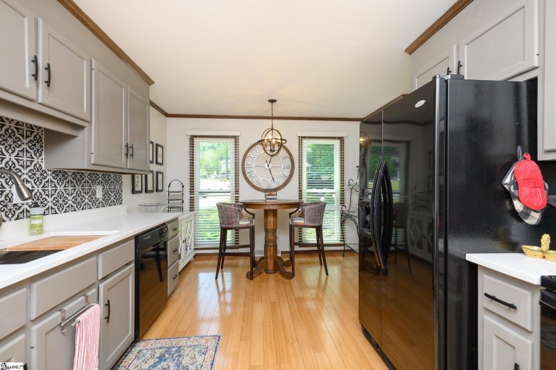 Property image 5 at 11 Spring View Lane, Taylors, SC 29687